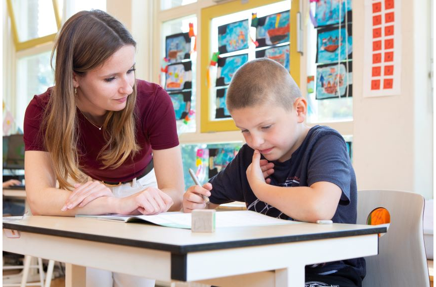 Leerkracht met als taak ambulante dienstverlening